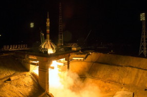 Baikonur Tour – Soyuz MS-06 Launch